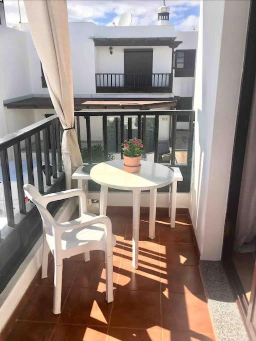 Duplex 3 Dormitorios Con Parking Privado Costa Teguise Ngoại thất bức ảnh
